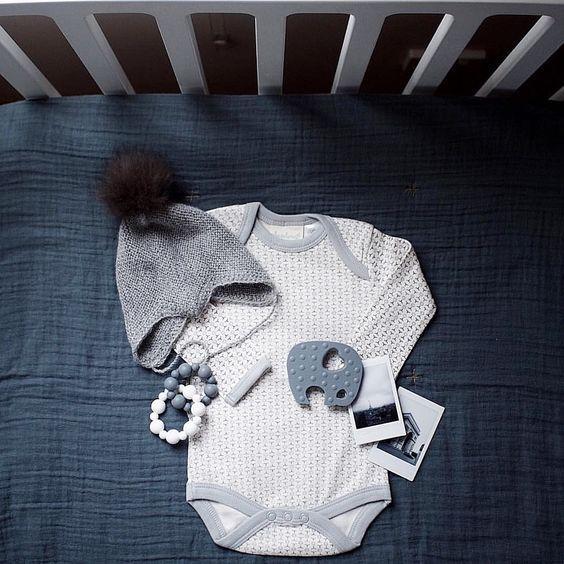 
                  
                    Dove Grey Long Sleeve Bodysuit - Sapling Organic Baby Clothes
                  
                