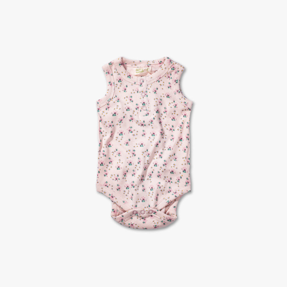 https://us.saplingchild.com/cdn/shop/products/short-sleeves-bodysuit-pink-flowers_1000x.jpg?v=1658158686